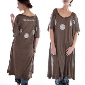 Magnolia Pearl Beau Moon Phase Tee